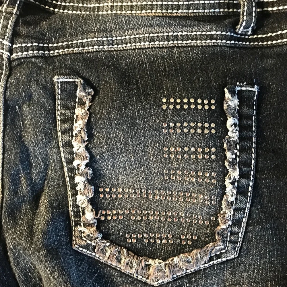 Red Rivet short stretchy denim shorts